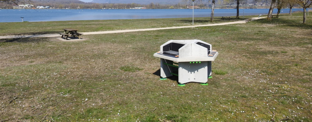 Fusion-grill viene installato nel Centro per il tempo libero del punto verde a Serrières-de-Briord (01).