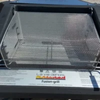 Pare-étincelles en inox Pare-étincelles en acier inoxydable du Fusion Grill